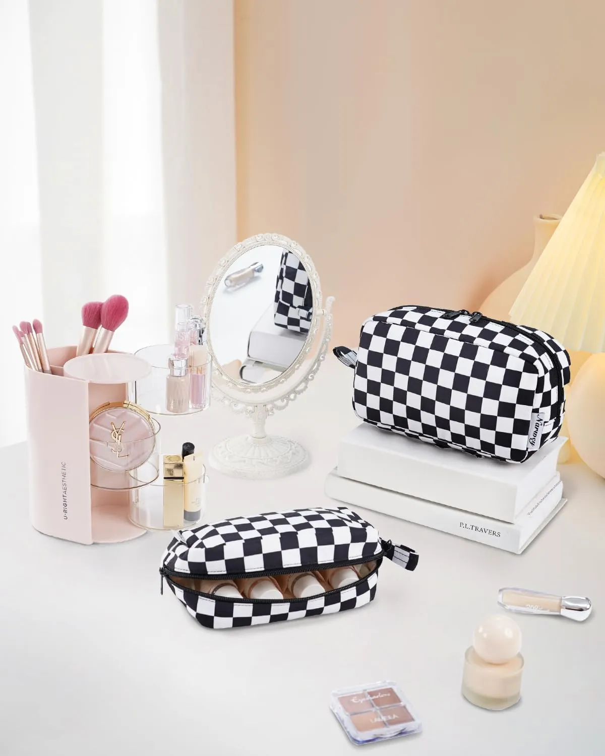 Narwey Small Checkered Makeup Bag for Purse Travel Makeup Pouch Mini Cosmetic Bag Zipper Pouch for Women (Black Checkerboard, Small)